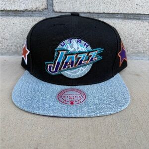 Mitchell & Ness Utah Jazz Black Snapback Hat with Light Denim Brim